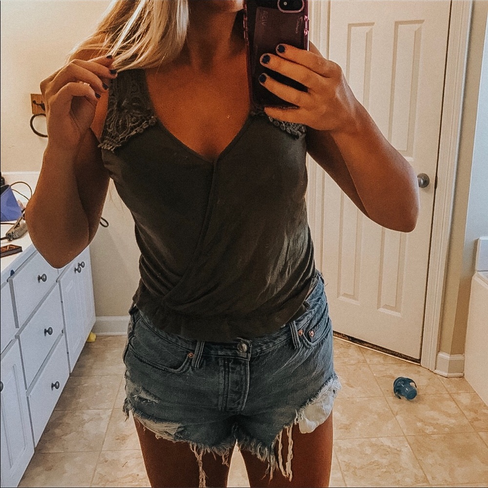 Summer crop top